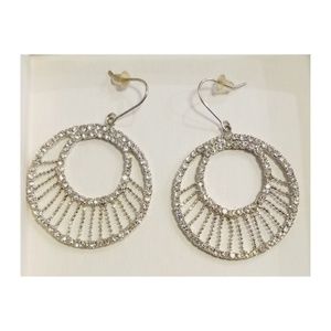 New Henri Bendel's Swarovski Rhinestone Crystal Circle Earrings